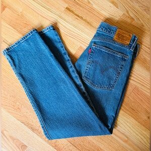 Levi's Straight Leg Blue Jeans
